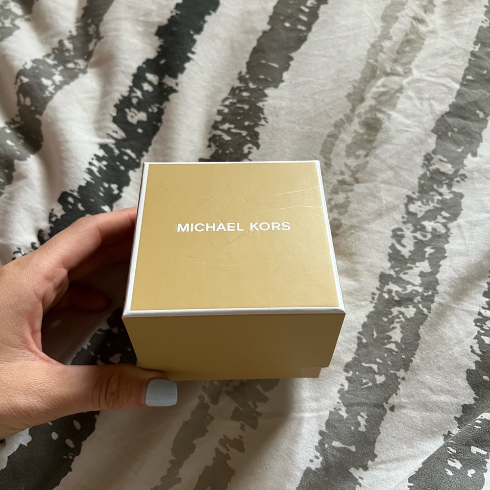 Michael Kors bracelet with tags